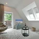 Haus Christa 6 公寓 *