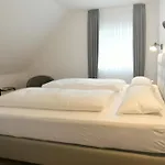 Haus Christa 6 公寓 *